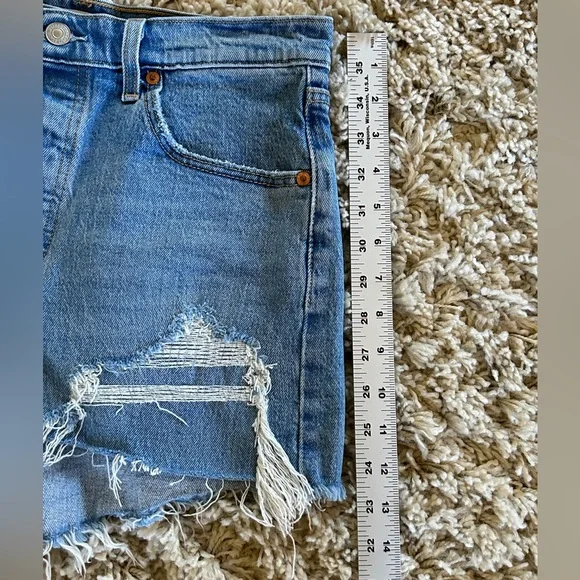 Sz 29 Womens Levis Ribcage Denim Shorts Super High Rise Waisted NWOT Button Fly - Picture 7 of 13
